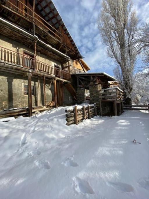 Chalet Avec Vue Sur Le Fort De Chateau Queyras Exteriér fotografie
